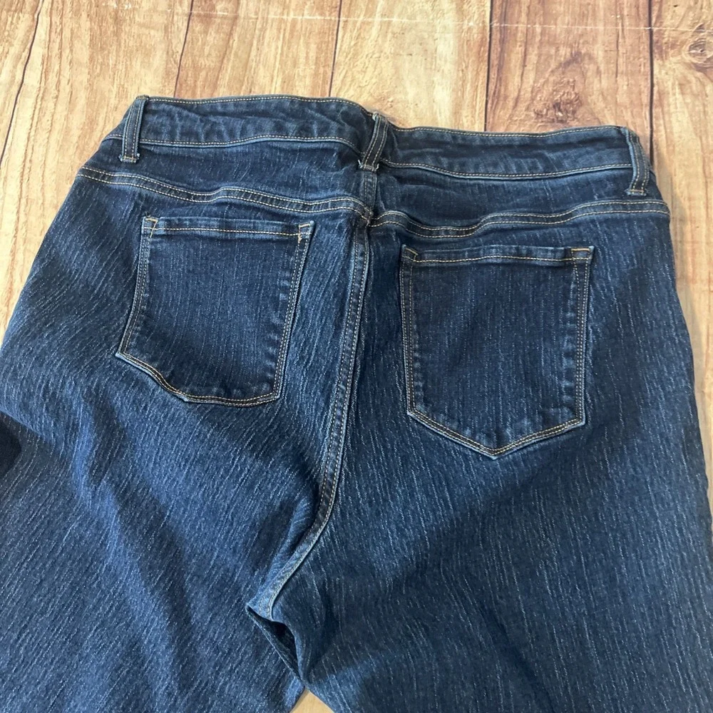 Women's Sz 18 Old Navy Kicker Boot-Cut Secret-Slim Pockets
